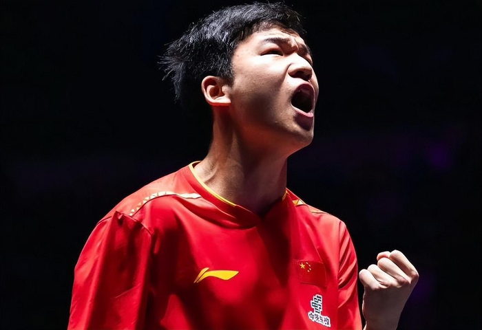 开云体育-国乒新科世界冠军一轮游！WTT常规赛男单德比：徐瑛彬2-3惜败向鹏|卡尔伯格|混团世界杯|比赛|乒乓球_新浪体育_新浪新闻