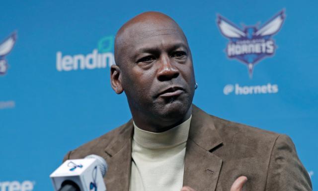 app下载-乔丹眼光变好了？黄蜂酝酿崛起 新赛季或当黑马