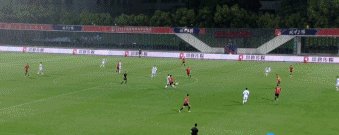 网页版登录入口-中甲首轮再现巨大争议 贵州4个进球3个被吹