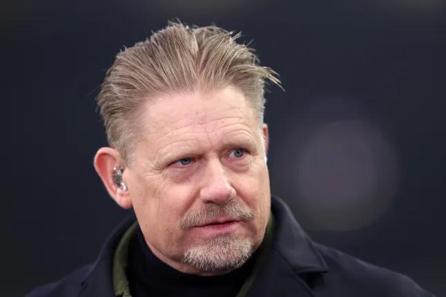 app下载-舒梅切尔：曼联的积分能追上曼城；卡里克值得转正